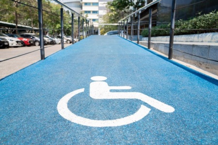 Panneaux routiers innovants, quelles solutions pour les collectivités locales